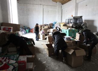 26 Kasım 2011: Van depreminden sonra Mor Dayanışma kuruldu