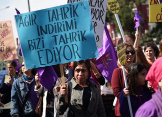 16 Kasım 2015: Kadın cinayeti davasında yine ‘haksız tahrik’ ve ‘saygın tutum’ indirimi