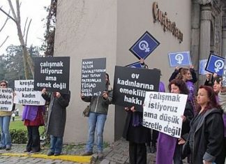 14 Ocak 2011: SFK’li kadınlardan TÜSİAD’a protesto