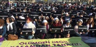 31 Ocak 2016: “Yaşamdan yanayız – Barışa 1000 Kadın” Kadıköy oturma eylemi