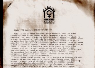 20 Şubat 1992: Mor Çatı, Şişli Polis Karakolu önünde basın açıklaması yaptı