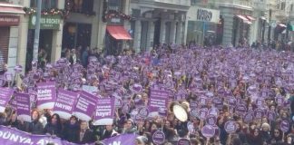 22 Şubat 2015: Taksim’de eylem / Güldünya, Ayşe, Özgecan… Kadınların isyanı büyüyor!