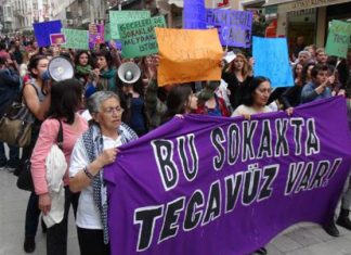 6 Nisan 2013: Mis Sokak’ta kadına cinsel saldırı protesto edildi