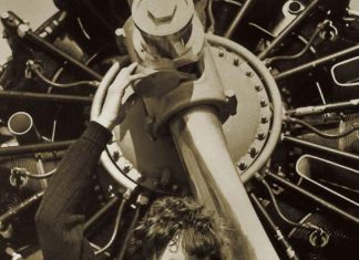 21 Mayıs 1932: Amelia Earhart Atlantik okyanusunu tek başına uçakla geçti