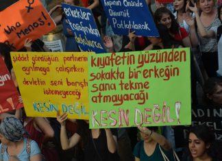 Hayatı ve özgürlüğü istiyoruz! Bir Kişi Daha Eksilmeyeceğiz!