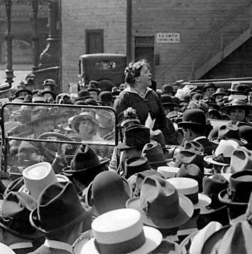 27 Haziran 1869: “Fevkalade tehlikeli bir kadın: Emma Goldman” doğdu