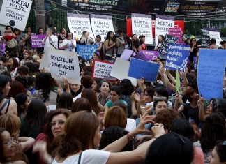 8 Haziran 2012: 22 ilde eşzamanlı eylem: Kürtaj Haktır Karar Kadınların!