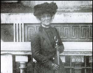 5 Temmuz 1909: Tutuklu süfrajet Marion Wallace Dunlop açlık grevine başladı
