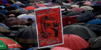 19 Ekim 2016: Arjantinli kadınlar grevde! #NiUnaMenos/#BirKadınDahaEksilmeyeceğiz