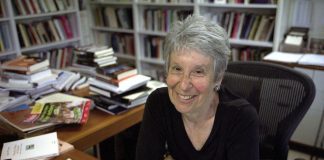 18 Aralık 1941: Joan Wallach Scott* dünyaya geldi