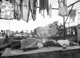 “Roma”nın büyüsü kadınların kusurlu gücünde