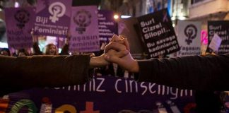Eldekini kaybetmeden el ele olmak