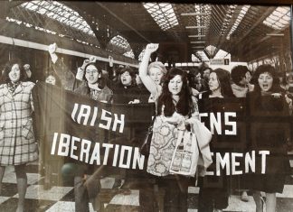 22 Mayıs 1971: “Doğum Kontrol Treni” Dublin’den Belfast’a hareket eder