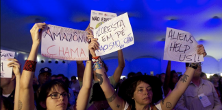 Kadınlar Bolsonaro’ya karşı Amazon ormanlarını koruyor