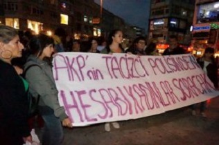 24 Eylül 2013: Kadınlar Kadıköy’de polis tacizine karşı yürüdü