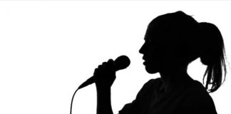 Türkiye stand up’ının ötekileri: Politik mizah ve kadınlar