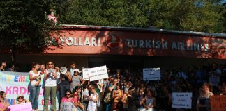 4 Ağustos 2012: THY direnişinin 68. gününde kadınlar dayanışmada!
