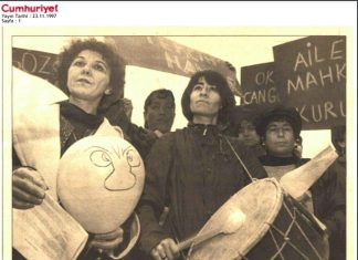 22 Kasım 1997: Taksim’de “Aile içi şiddete son” yürüyüşü