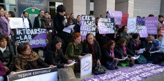 4 Kasım 2011: N.Ç. davasında kadınlar erkek adalete karşı adliyedeydi