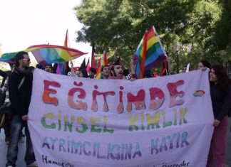 6 Kasım 2010: Ankara’da YÖK protestosu – “Eğitimde Cinsel Kimlik Ayrımcılığına Hayır”
