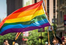 “İstanbul Sözleşmesi’nden çekilme kararı malumun beyanı”: Pembe Hayat LGBTİ+ Dayanışma Derneği anlatıyor