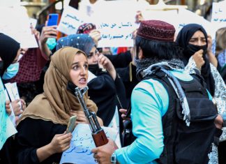 Afganistan: Kadın hakları konusundaki ilerleme zorlu bir mücadele sonucu elde edilmişti-artık Taliban yönetimi ile her şey risk altında