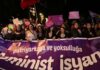 İzmir Feminist Gece Yürüyüşü: Dünyanın dört bir yanında feminist isyandayız