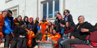 “Hayatın akışını yine kadınlar devam ettiriyor” / Afet bölgesine giden feministlerle söyleşi