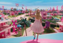En tutar Barbie: Tuhaf Barbie