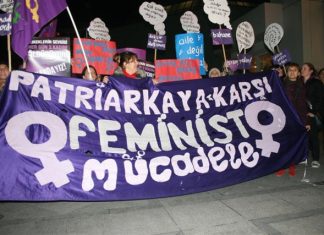9 Temmuz 2015: İstanbul Feminist Kolektif faaliyetlerini sınırladı