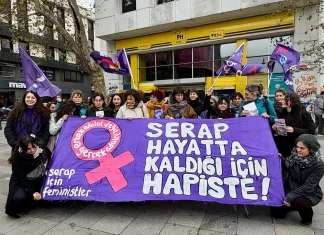 Serap için Feministler: Serap hayatta kaldığı için hapiste