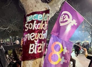 “Küfürle değil inatla diren!” diyenler de sokakta