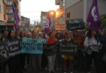 Kadın Cinayetlerine Karşı Feministler: Göçmen kadınlarla mücadelemiz ortak!