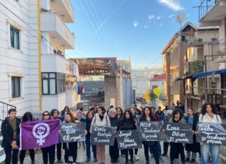 Feministler, Ravive Kozmetik’te katledilen kadın işçilerin evlerini ziyaret etti: “İş kazası değil, katliam”